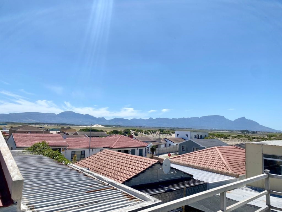 3 Bedroom Property for Sale in Strandfontein Western Cape